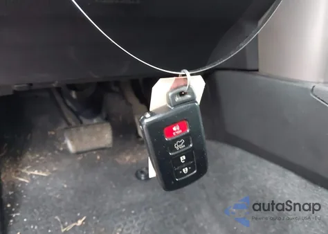 2017 Toyota Rav4 Limited из США, поврежденный, VIN 2T3DFREV5HW562962